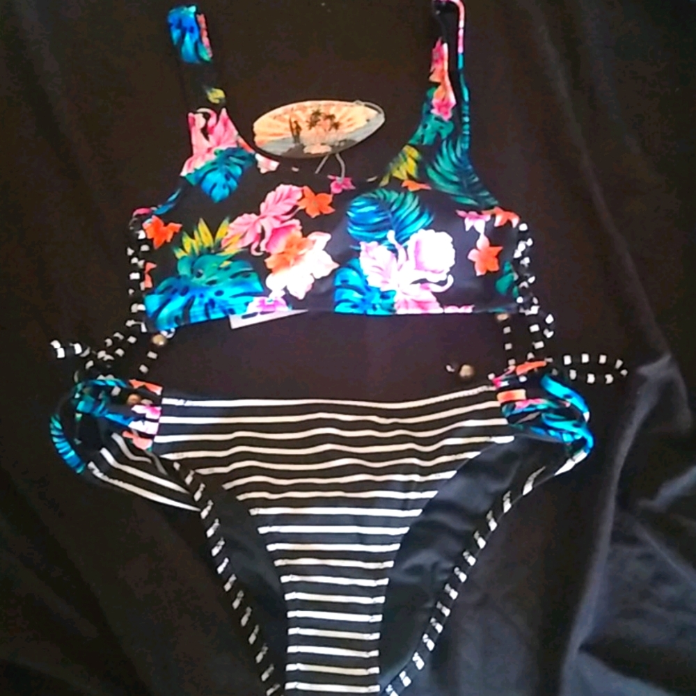 NWT BINGO BIKINI